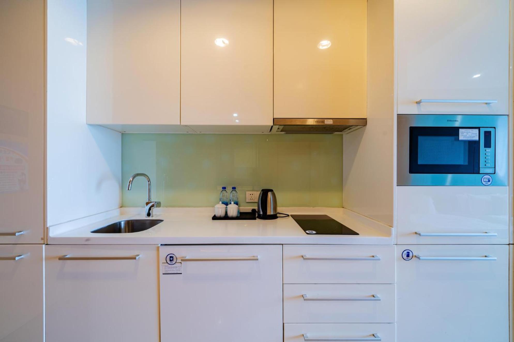Estay Residence-Poly World Trade Center Гуанчжоу Экстерьер фото