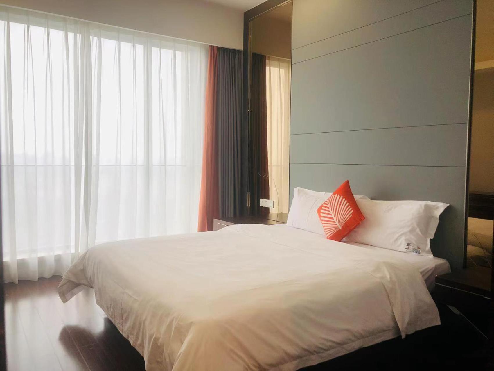 Estay Residence-Poly World Trade Center Гуанчжоу Экстерьер фото