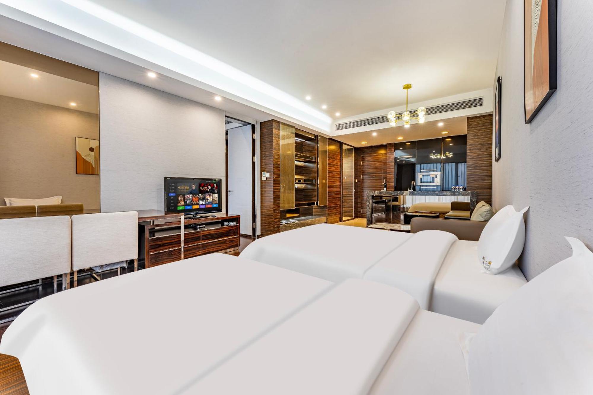 Estay Residence-Poly World Trade Center Гуанчжоу Экстерьер фото