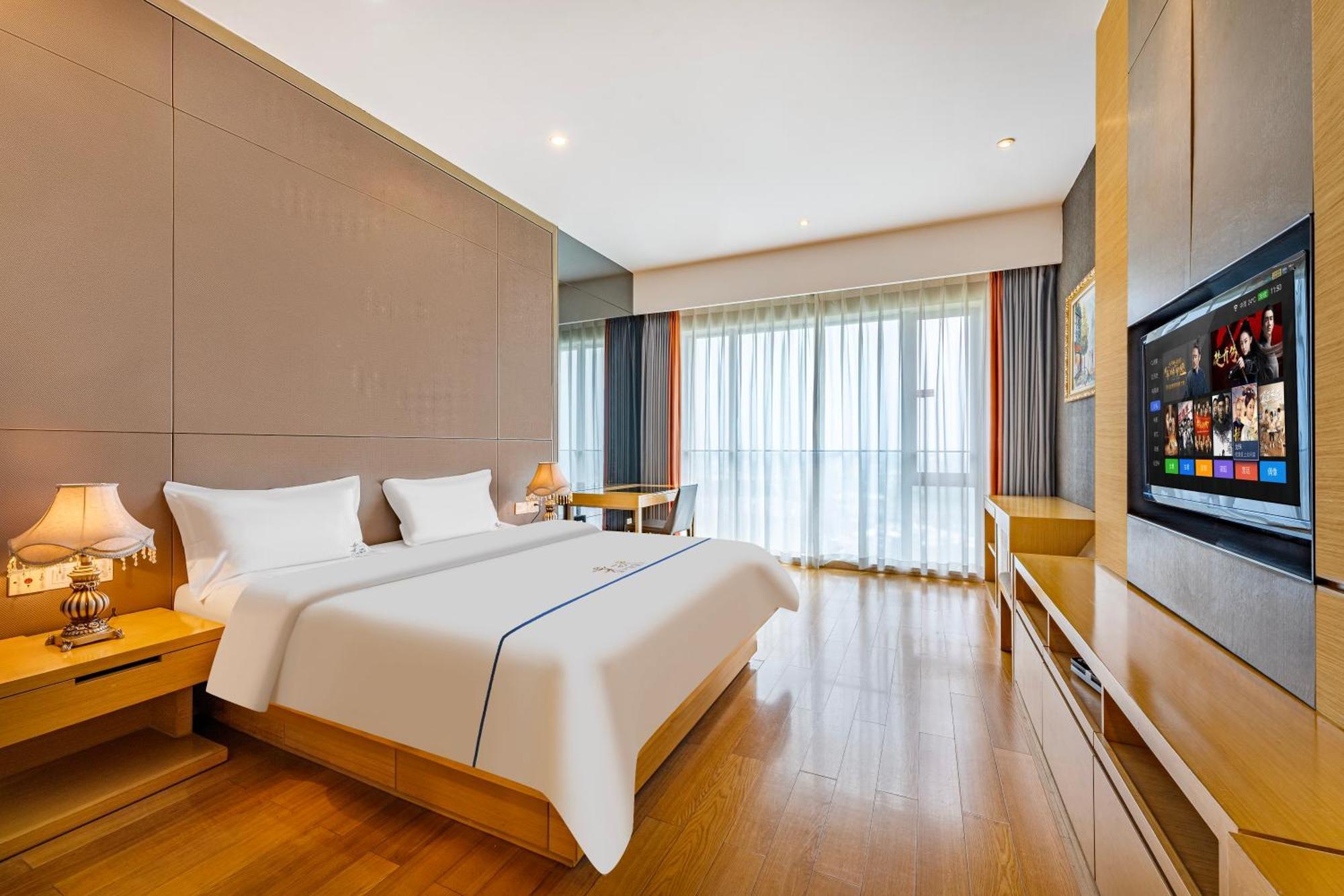 Estay Residence-Poly World Trade Center Гуанчжоу Экстерьер фото